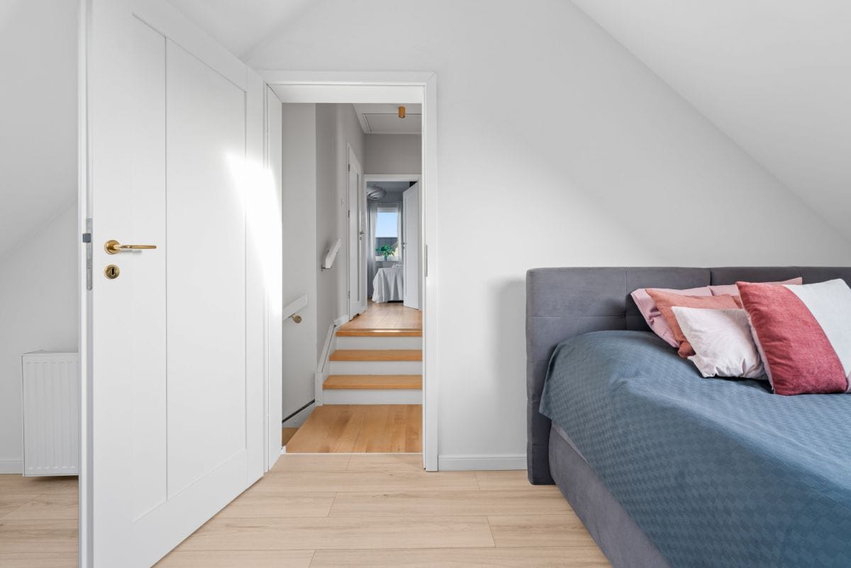 Dom 6 pokojowe na Sprzedaż