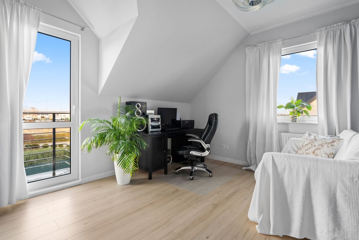 Dom 6 pokojowe na Sprzedaż