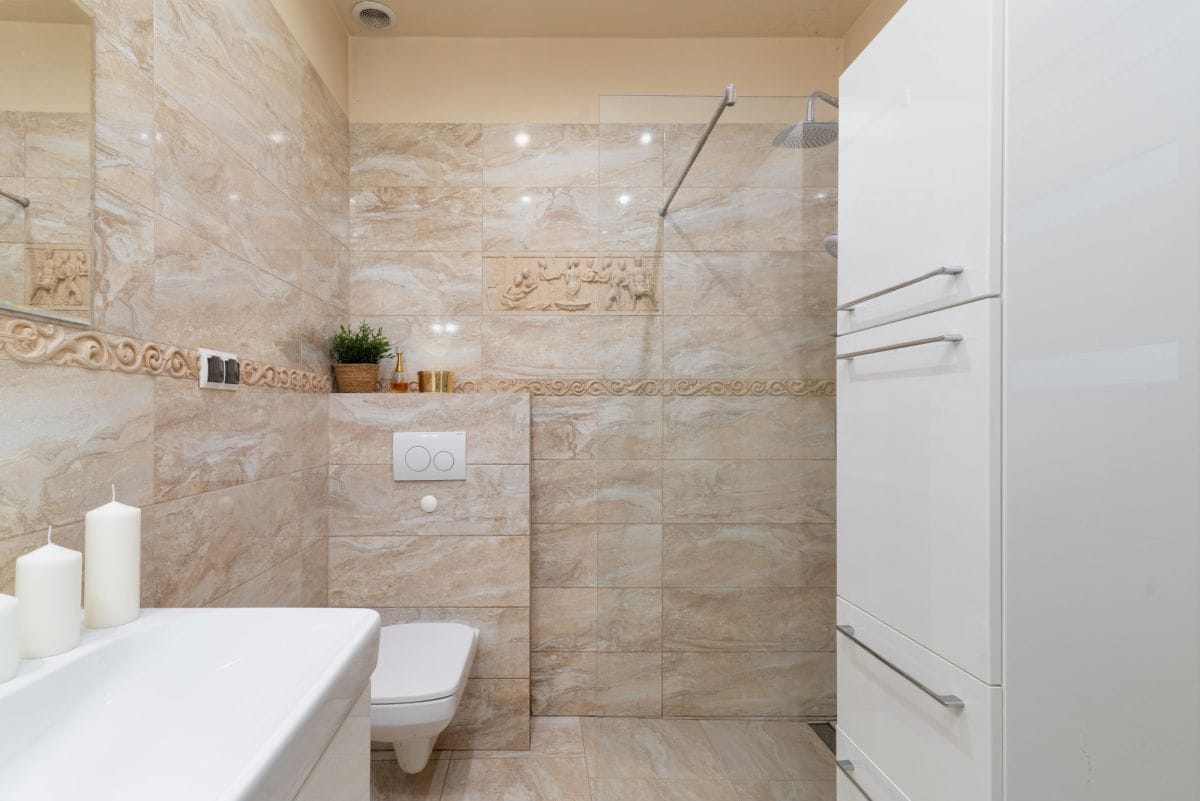 Dom 5 pokojowe na Sprzedaż