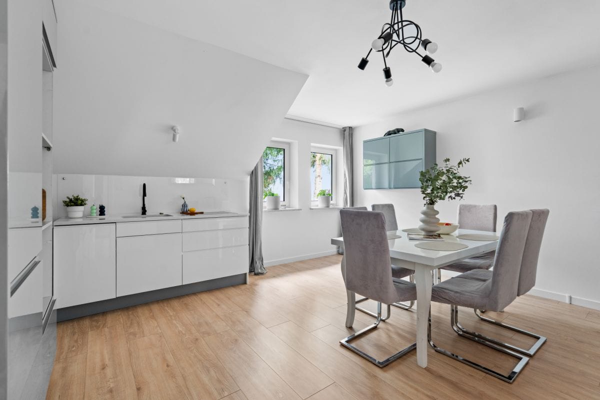 Mieszkanie 4 pokojowe na Wynajem