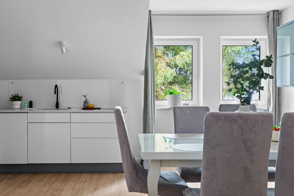 Mieszkanie 4 pokojowe na Wynajem