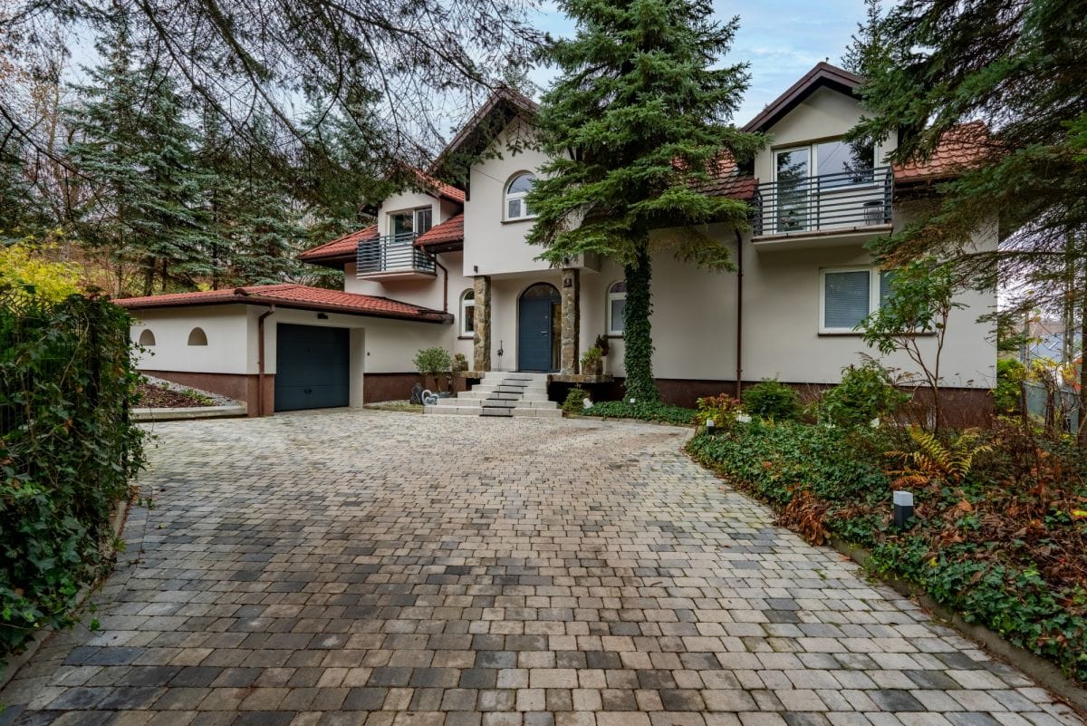 Mieszkanie 4 pokojowe na Wynajem