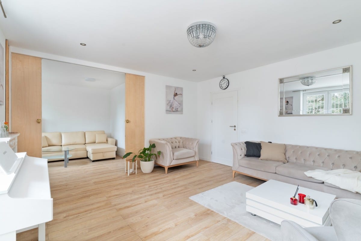 Mieszkanie 3 pokojowe na Sprzedaż