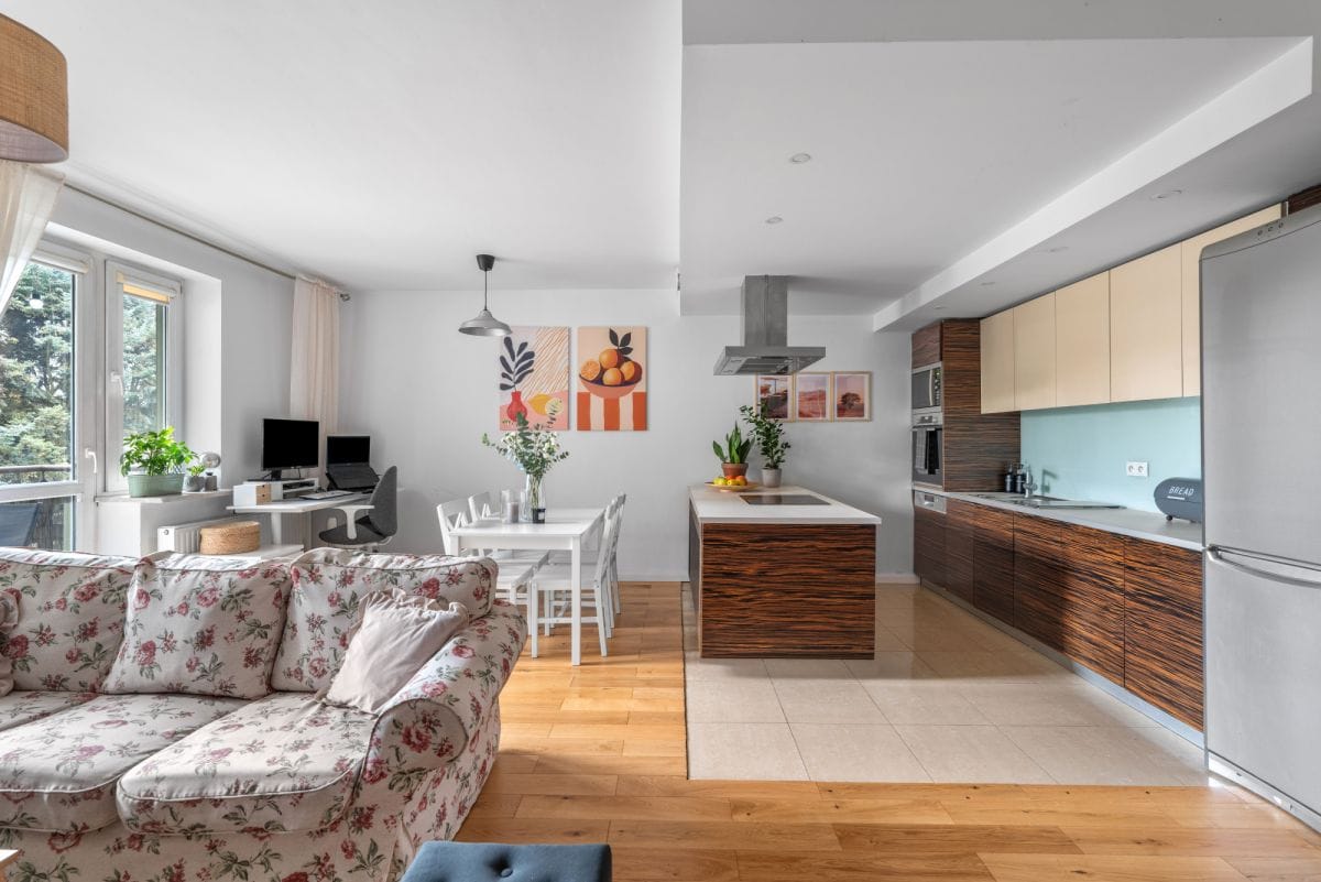 Mieszkanie 3 pokojowe na Sprzedaż