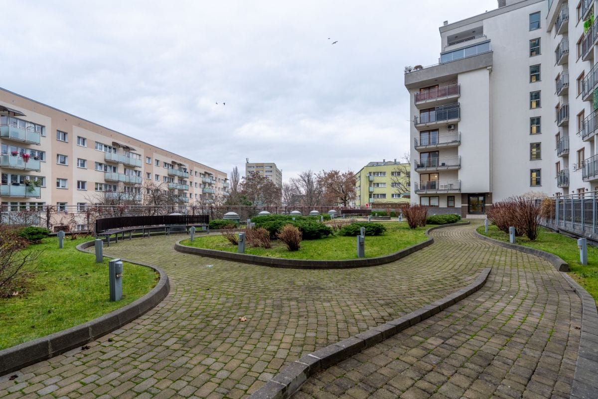 Mieszkanie 1 pokojowe na Sprzedaż