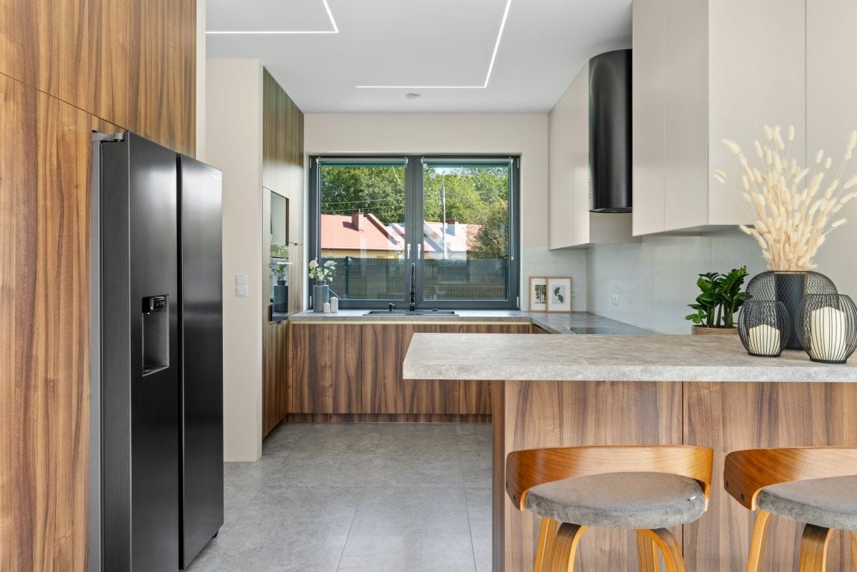 Dom 5 pokojowe na Sprzedaż