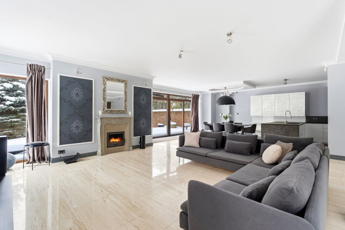 Dom 6 pokojowe na Sprzedaż