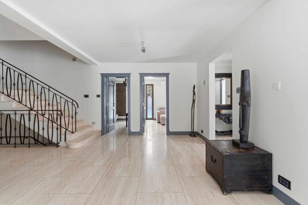 Dom 6 pokojowe na Sprzedaż