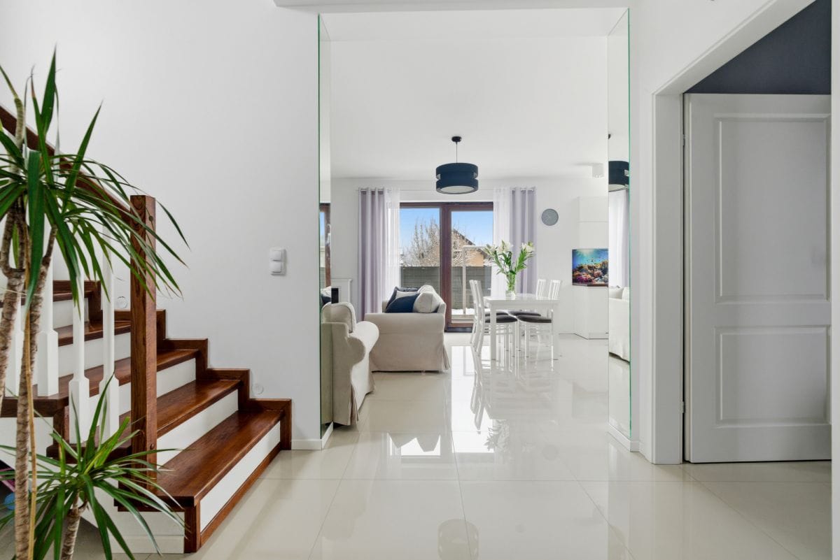 Dom 5 pokojowe na Sprzedaż