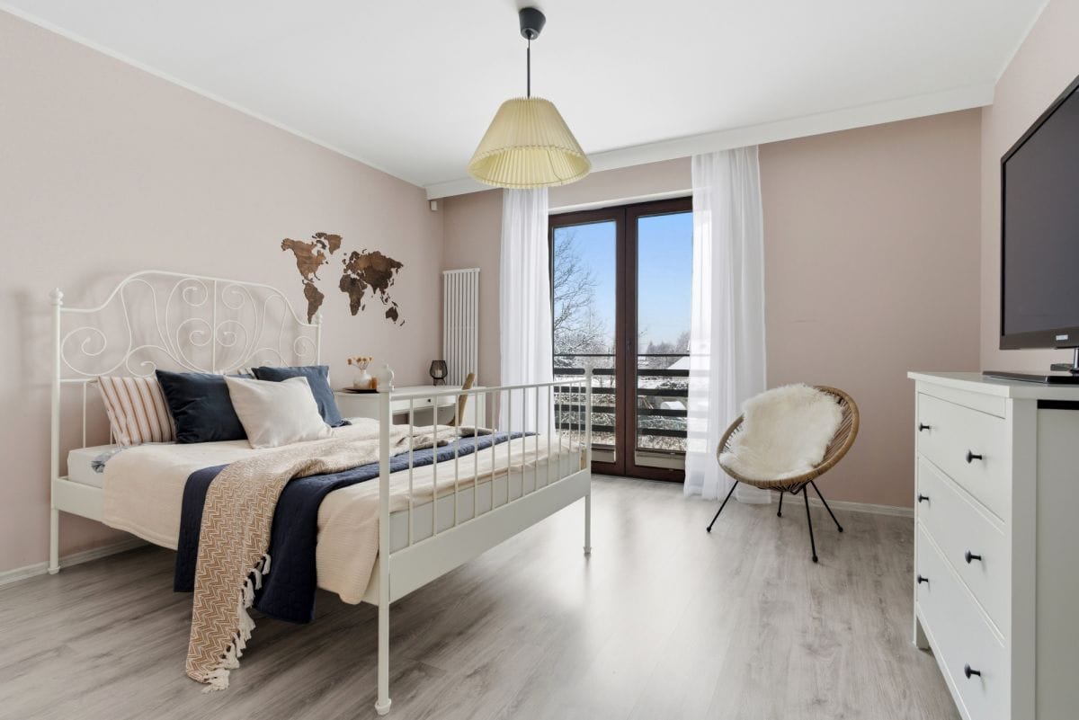 Dom 5 pokojowe na Sprzedaż