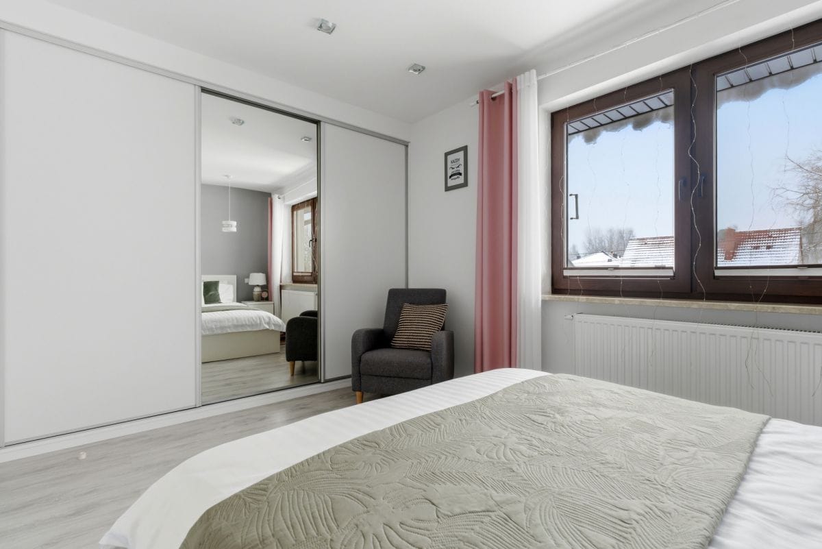 Dom 5 pokojowe na Sprzedaż