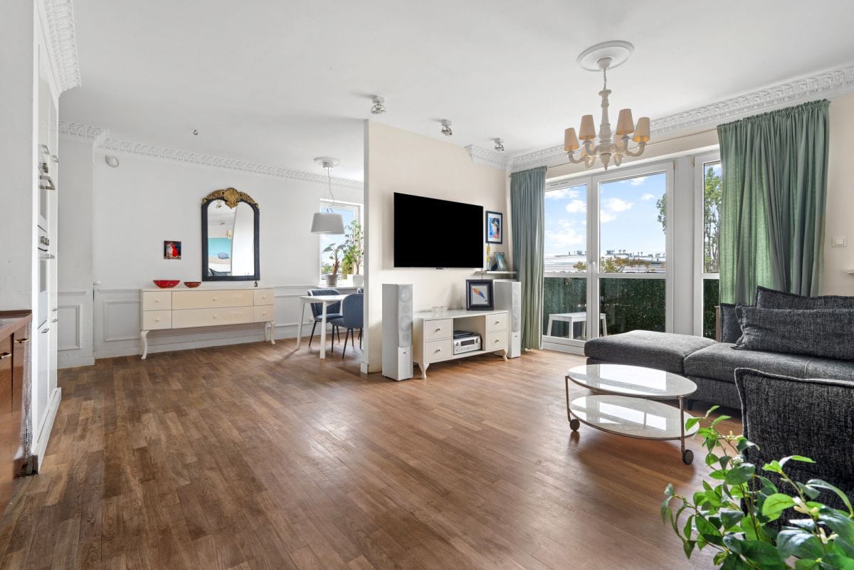 Mieszkanie 4 pokojowe na Sprzedaż