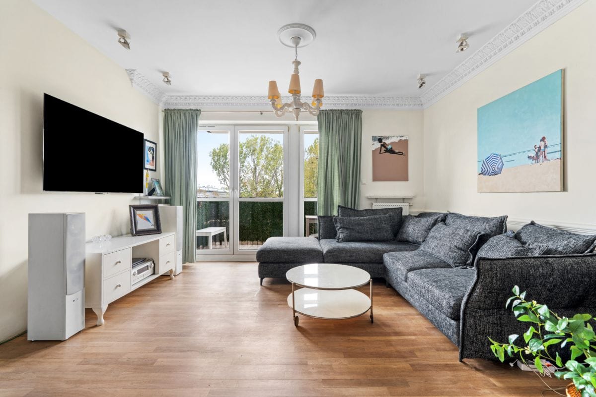 Mieszkanie 4 pokojowe na Sprzedaż