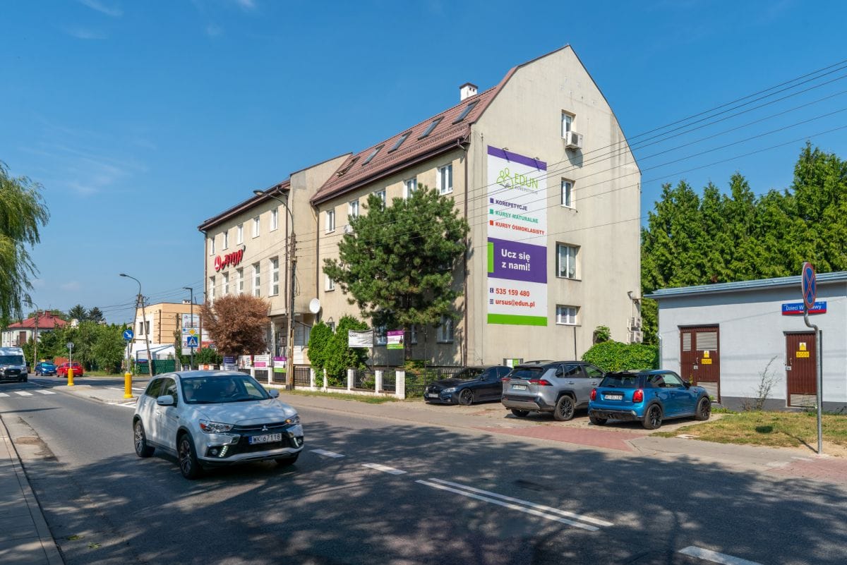 Lokal użytkowy  pokojowe na Sprzedaż