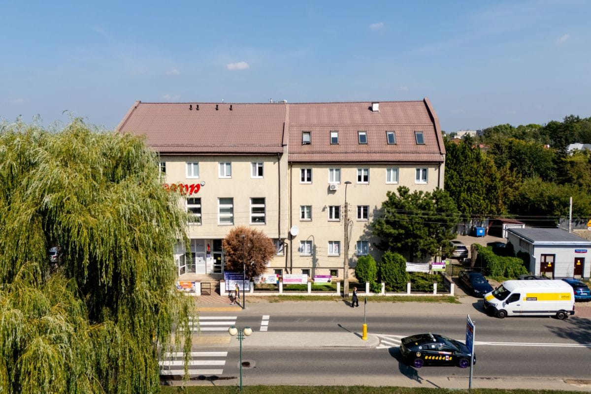 Lokal użytkowy  pokojowe na Sprzedaż