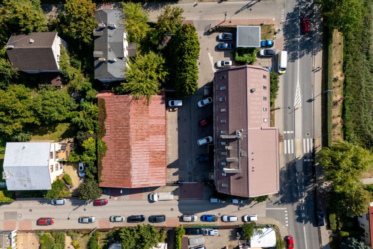 Lokal użytkowy  pokojowe na Sprzedaż