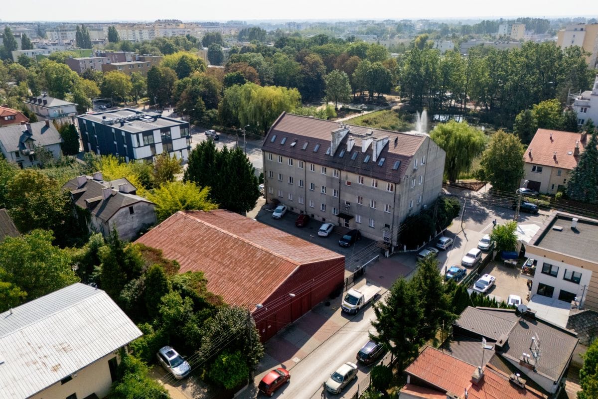 Lokal użytkowy  pokojowe na Sprzedaż