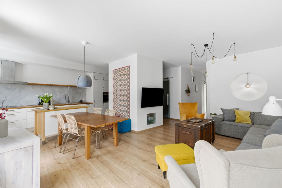 Mieszkanie 4 pokojowe na Sprzedaż