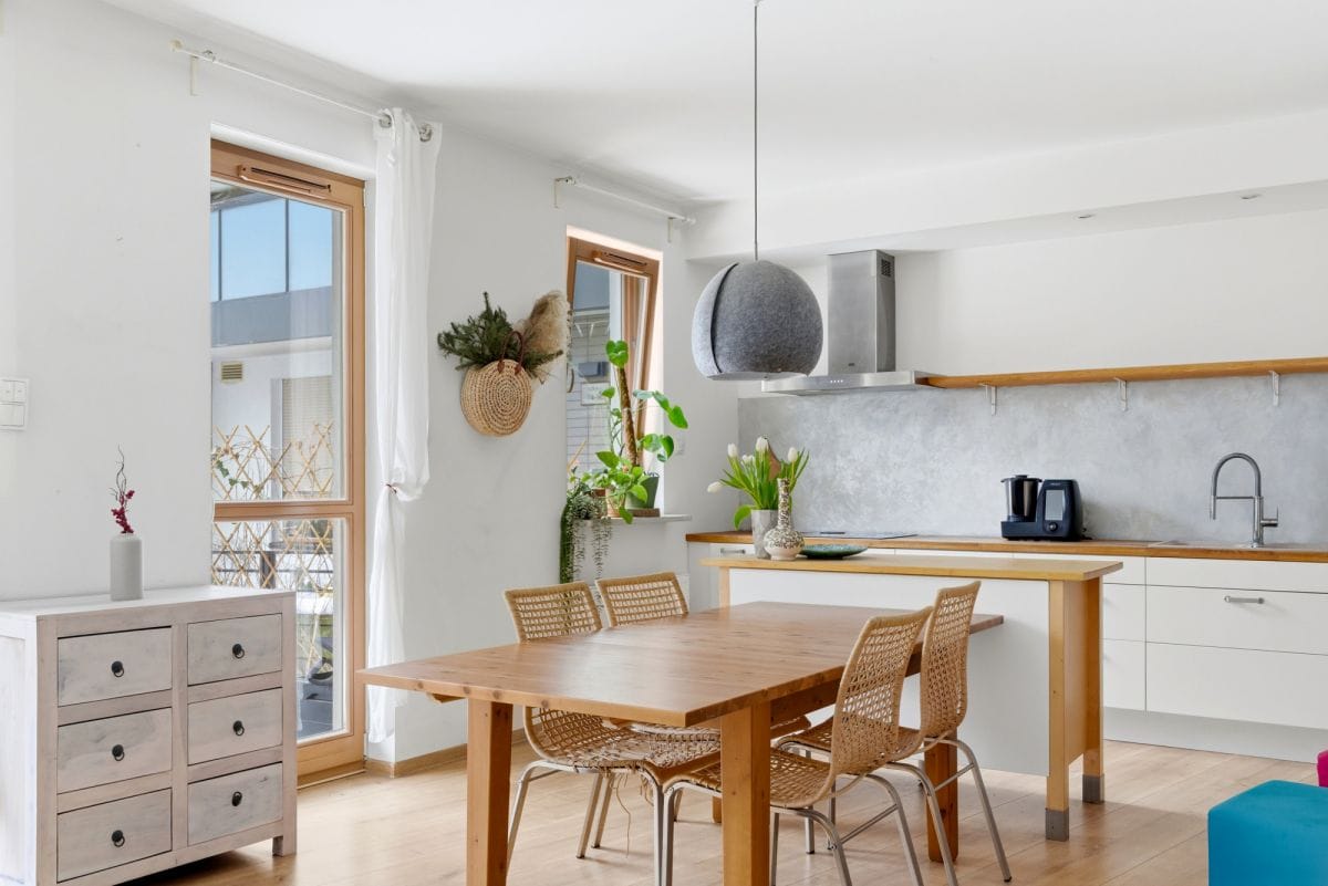 Mieszkanie 4 pokojowe na Sprzedaż