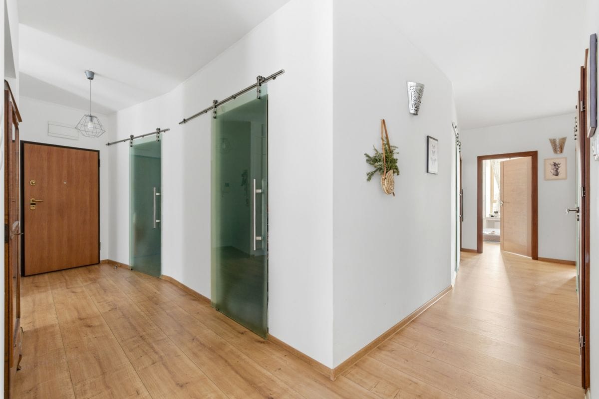 Mieszkanie 4 pokojowe na Sprzedaż