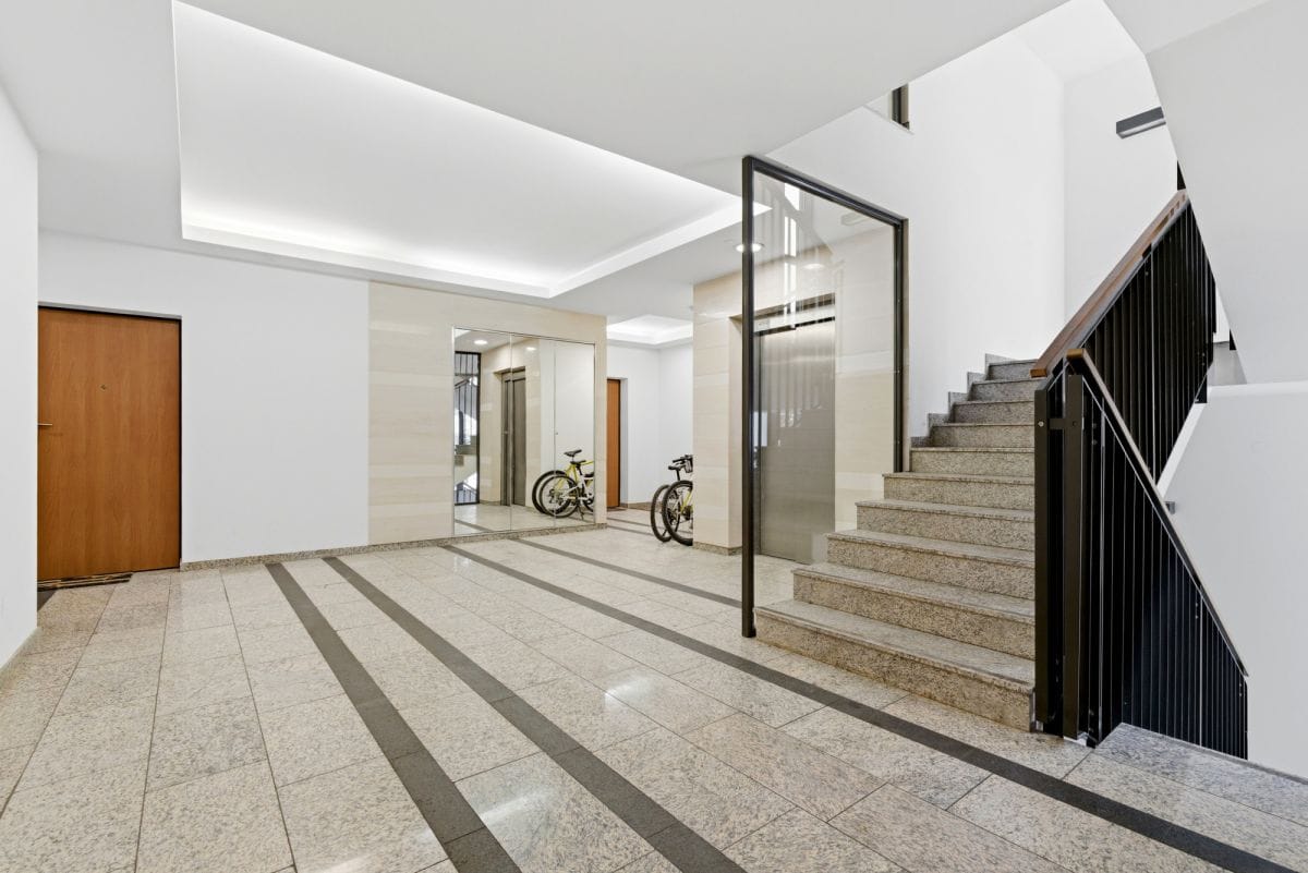 Mieszkanie 4 pokojowe na Sprzedaż