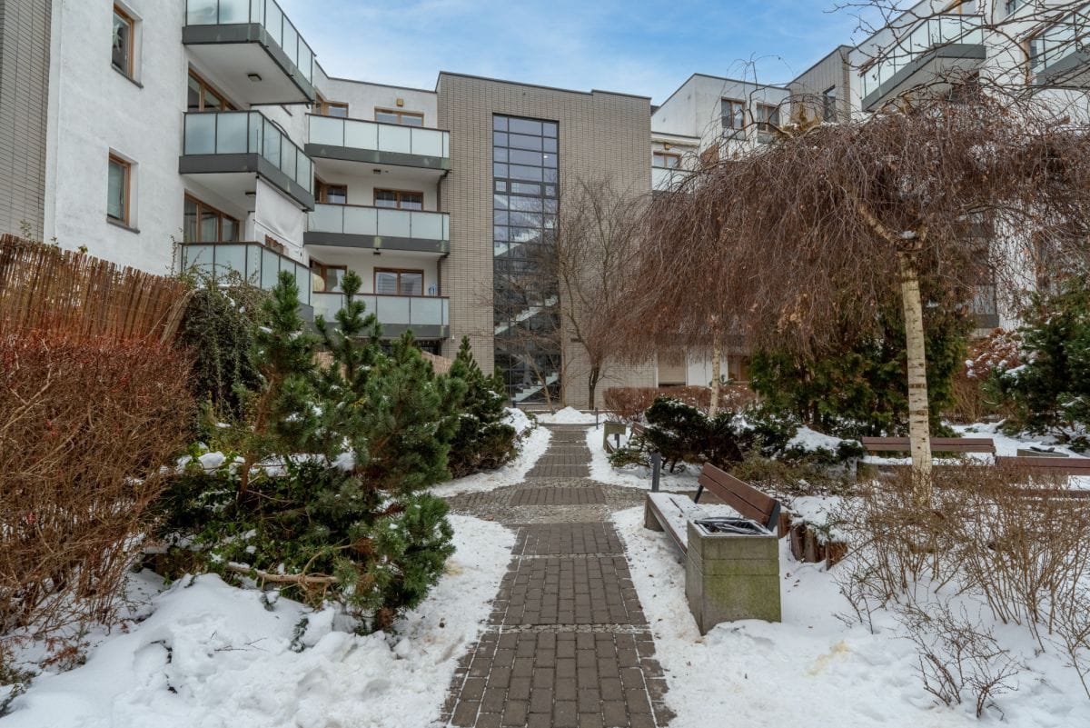 Mieszkanie 4 pokojowe na Sprzedaż