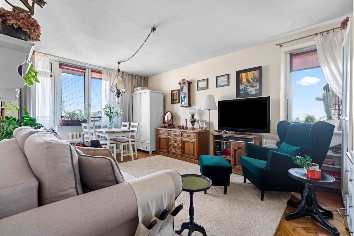 Mieszkanie 3 pokojowe na Sprzedaż