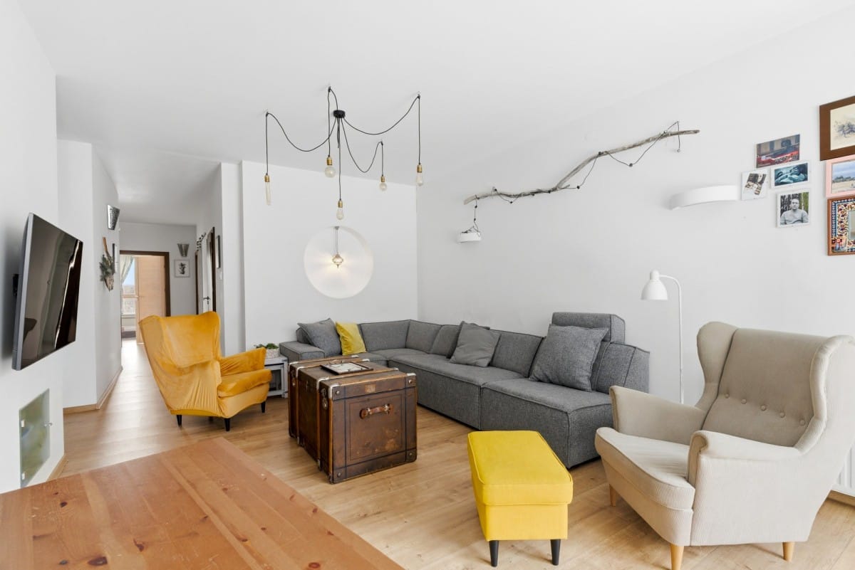 Mieszkanie 4 pokojowe na Sprzedaż