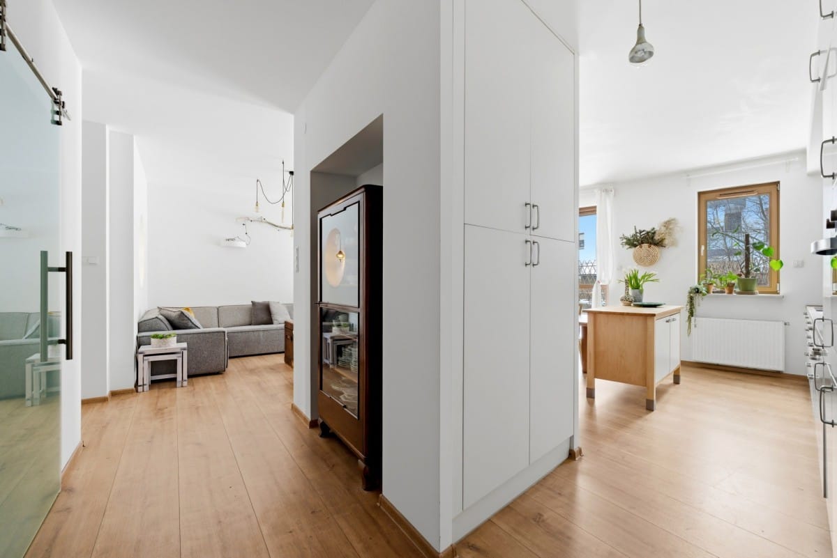 Mieszkanie 4 pokojowe na Sprzedaż