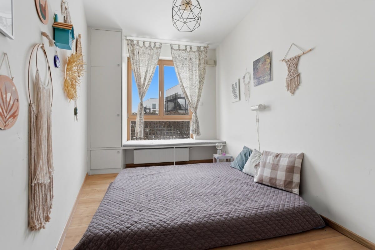 Mieszkanie 4 pokojowe na Sprzedaż