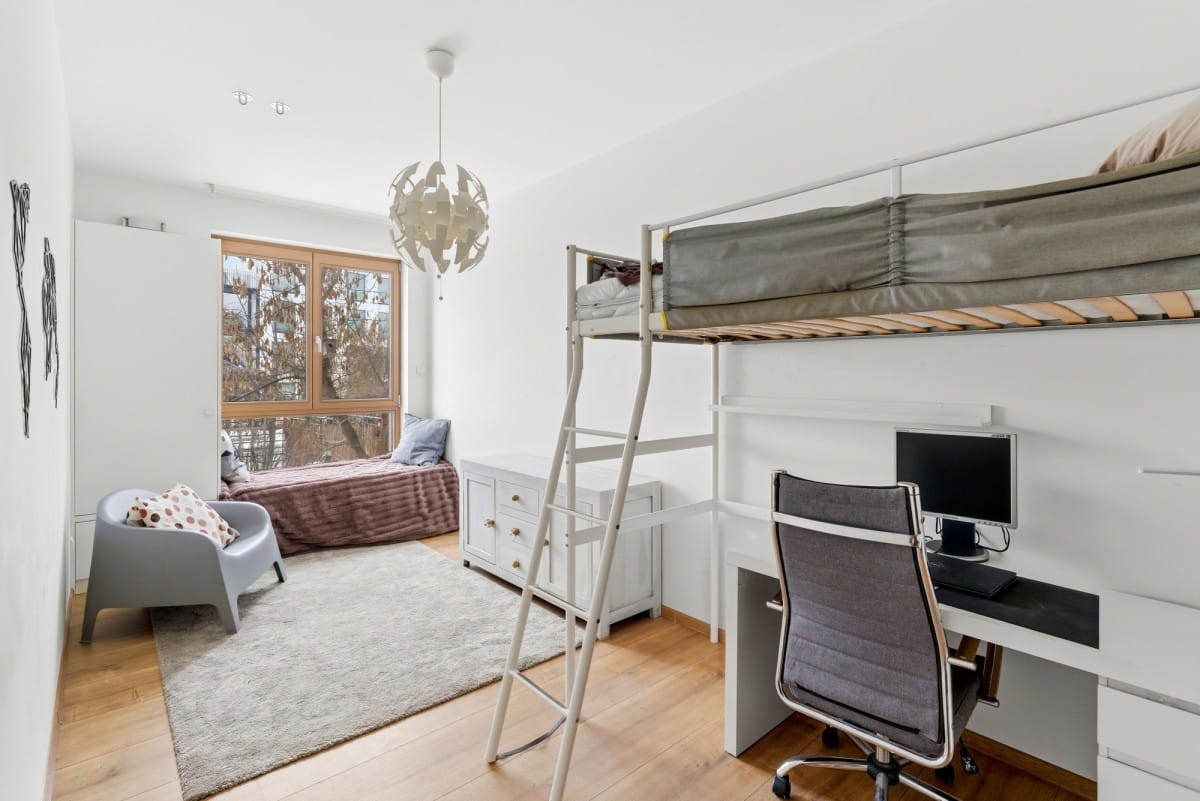 Mieszkanie 4 pokojowe na Sprzedaż