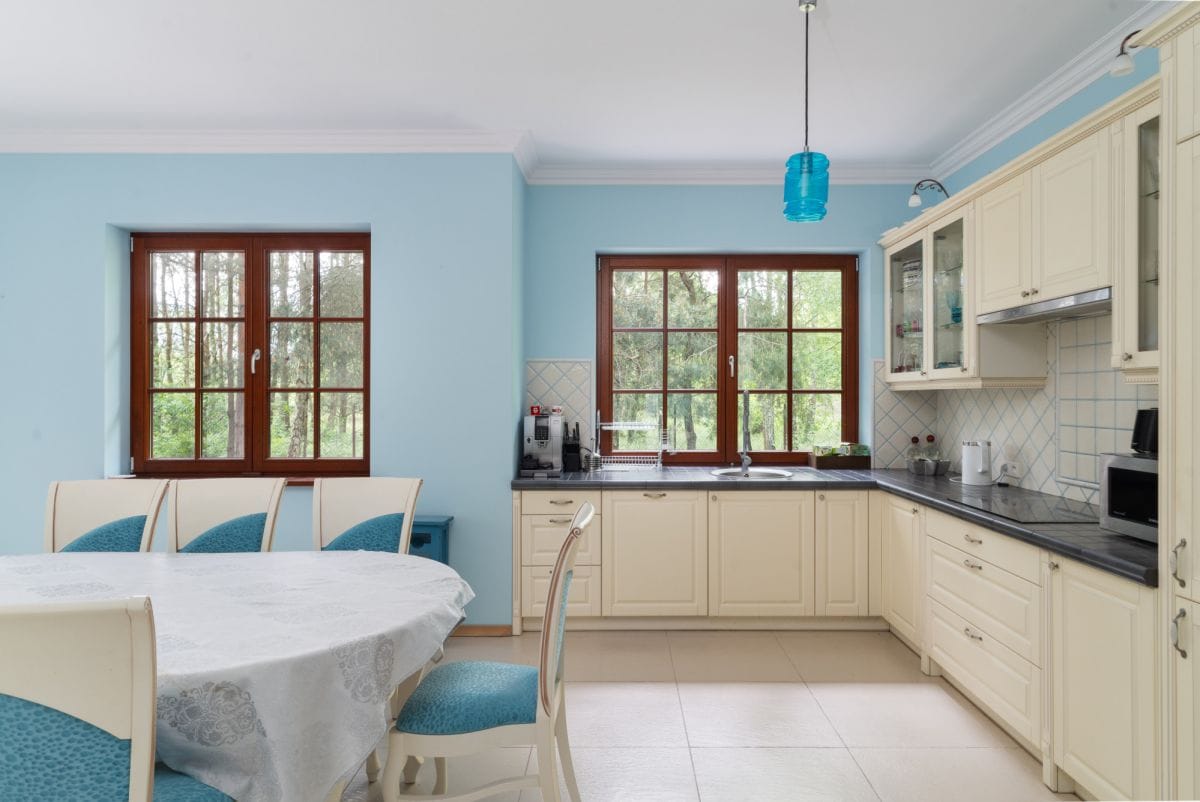 Dom 6 pokojowe na Sprzedaż