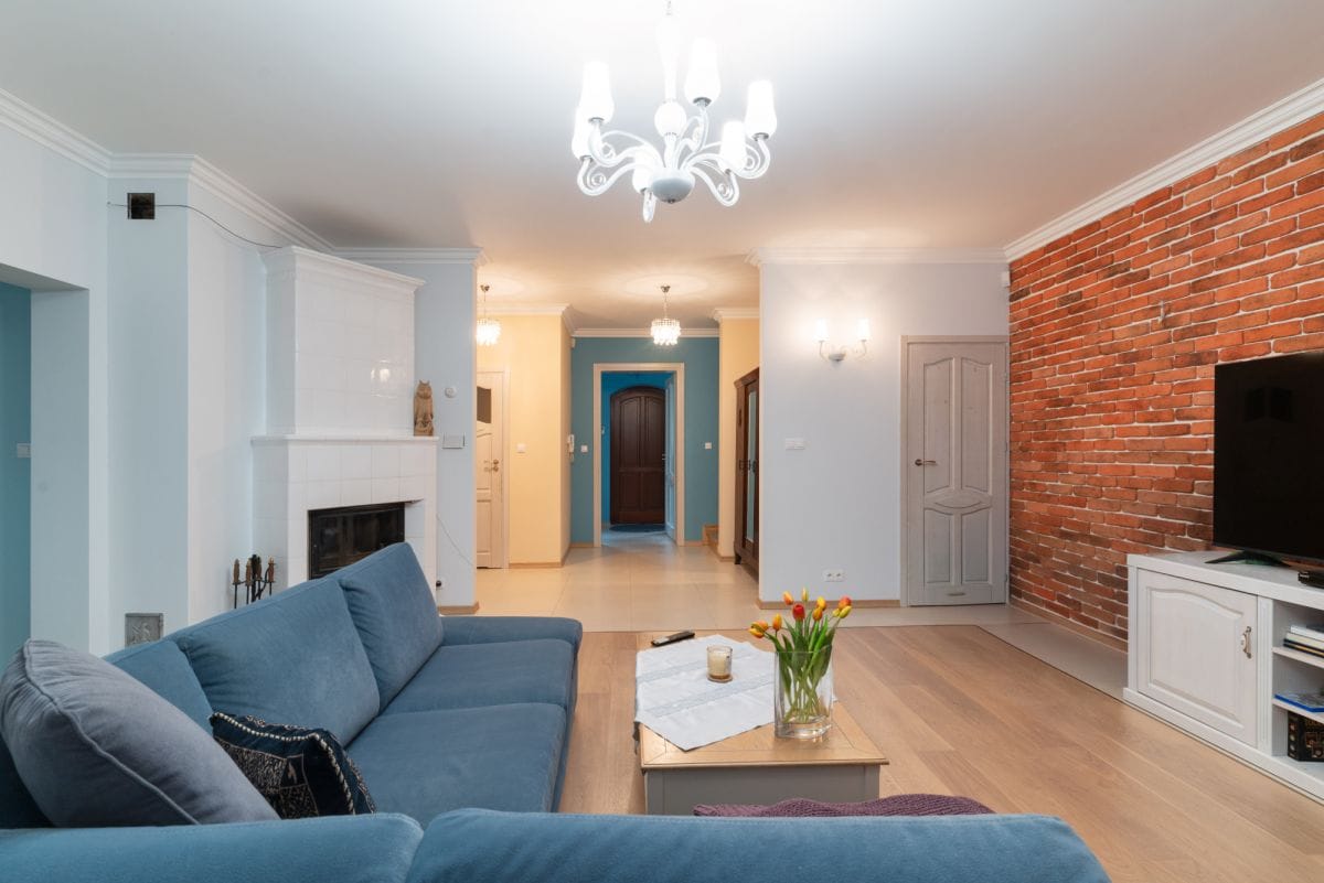 Dom 6 pokojowe na Sprzedaż