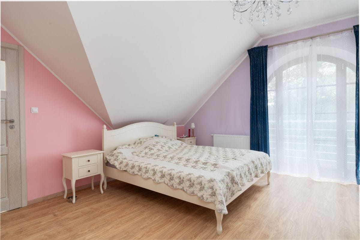 Dom 6 pokojowe na Sprzedaż