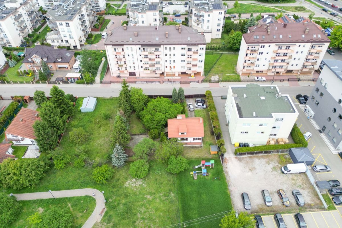 Dom 4 pokojowe na Sprzedaż