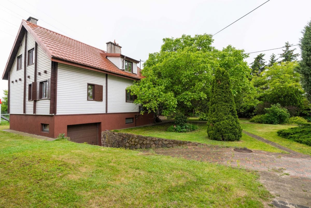 Dom 4 pokojowe na Sprzedaż