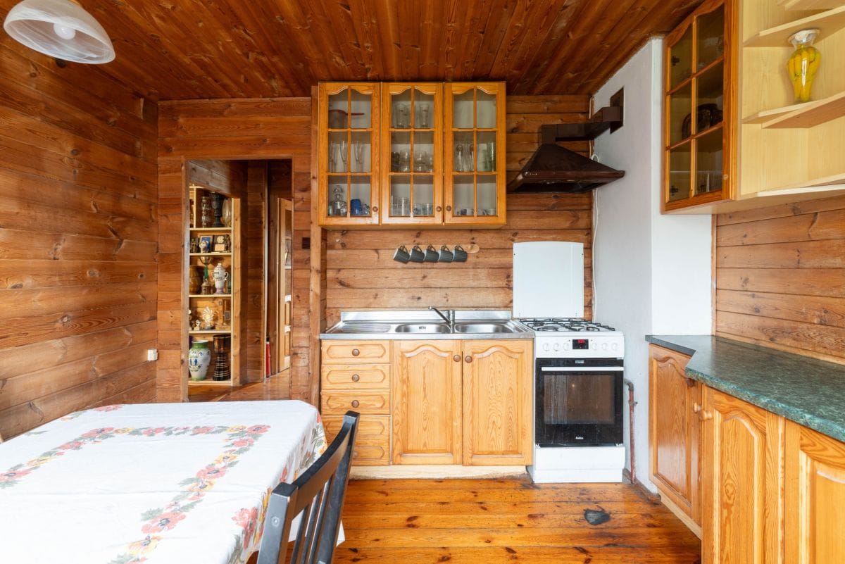 Dom 4 pokojowe na Sprzedaż