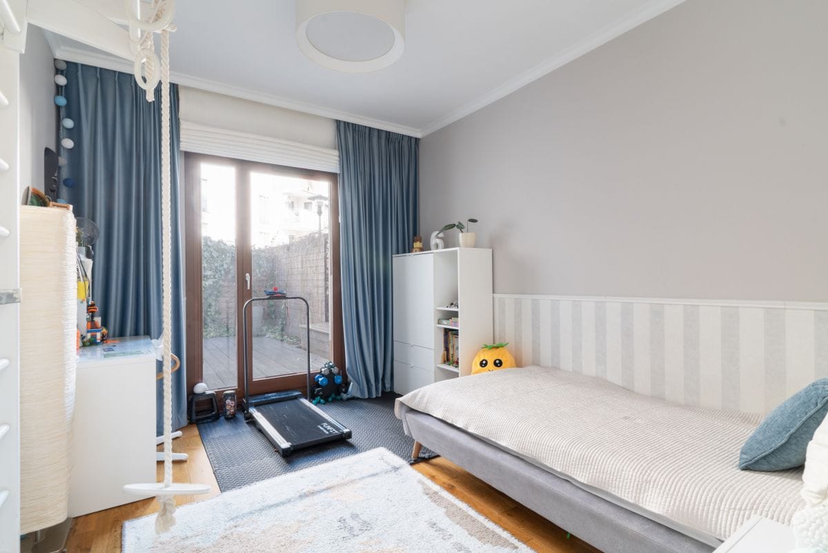 Mieszkanie 4 pokojowe na Sprzedaż