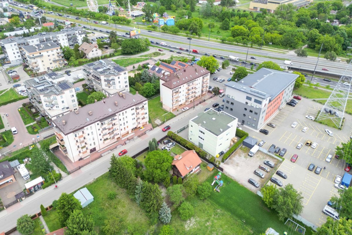 Dom 4 pokojowe na Sprzedaż