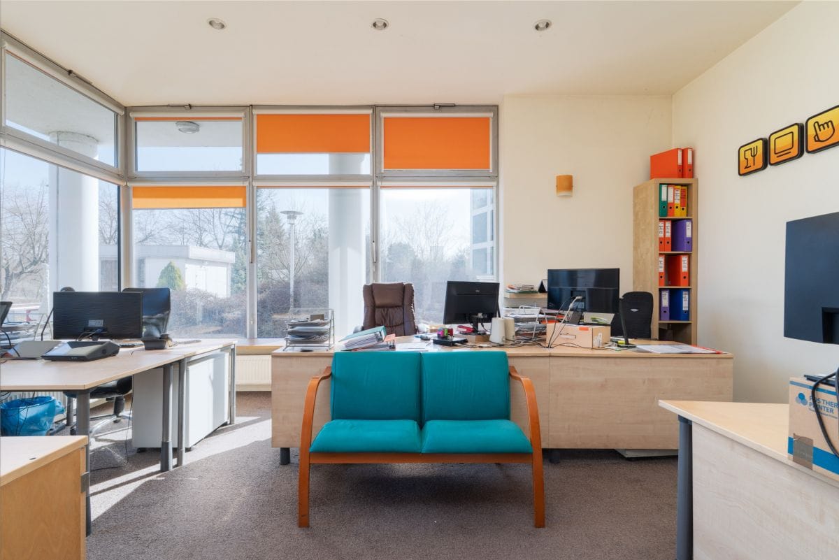 Lokal użytkowy  pokojowe na Sprzedaż