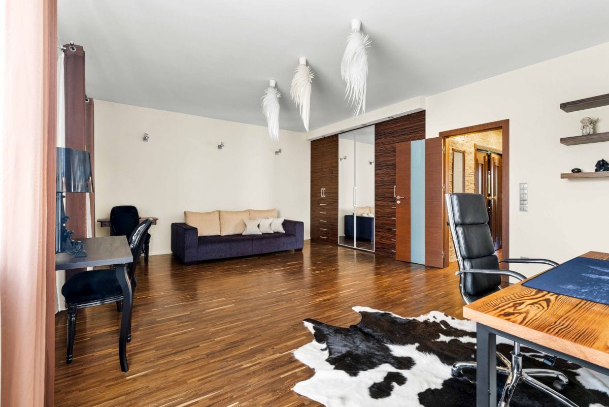 Dom 4 pokojowe na Sprzedaż