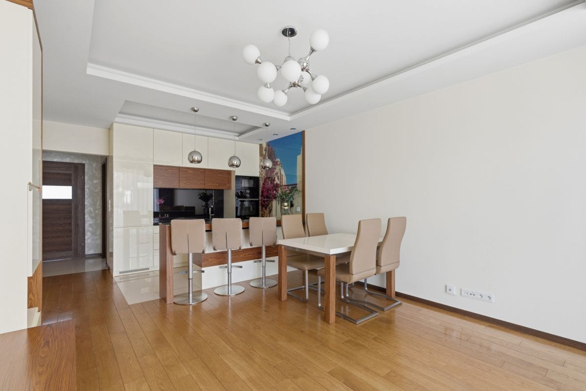 Mieszkanie 3 pokojowe na Sprzedaż