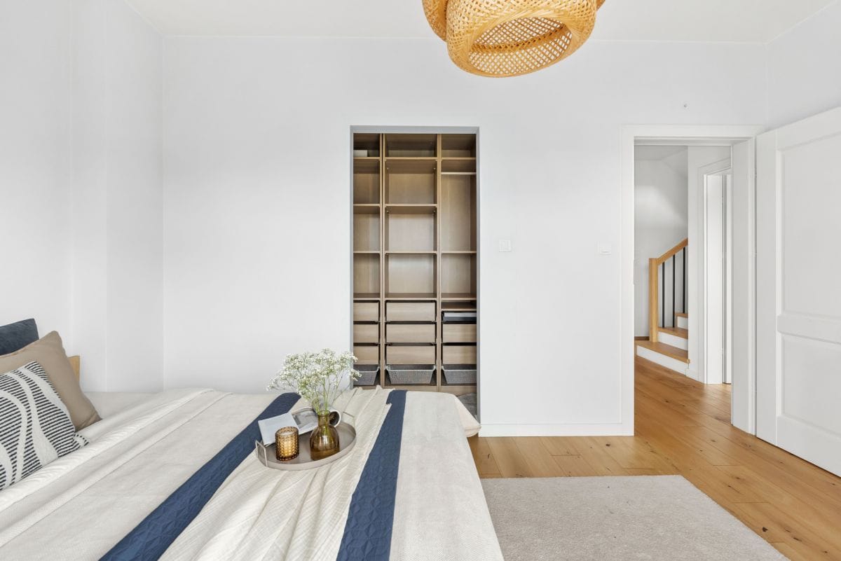 Dom 5 pokojowe na Sprzedaż