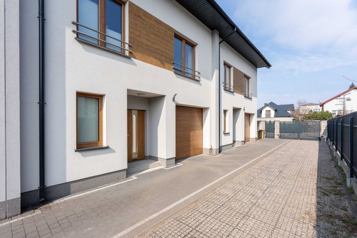 Dom 5 pokojowe na Sprzedaż