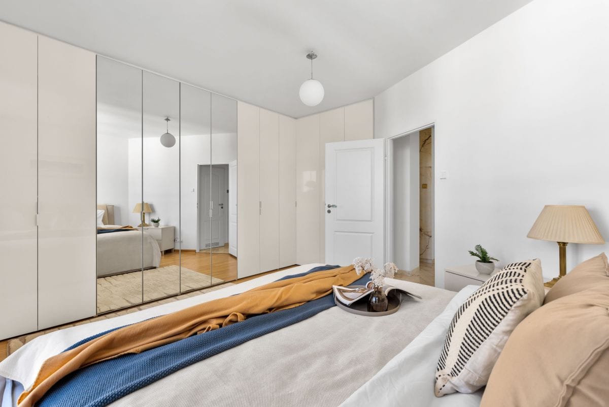 Mieszkanie 4 pokojowe na Sprzedaż