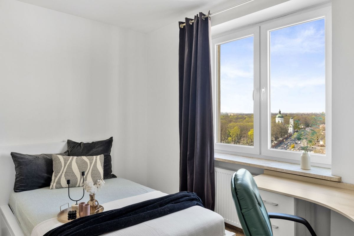 Mieszkanie 4 pokojowe na Sprzedaż