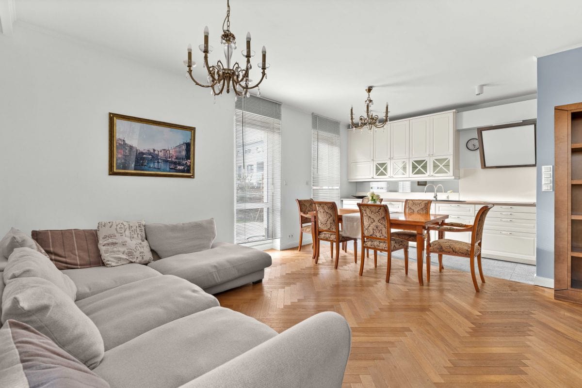 Mieszkanie 3 pokojowe na Sprzedaż