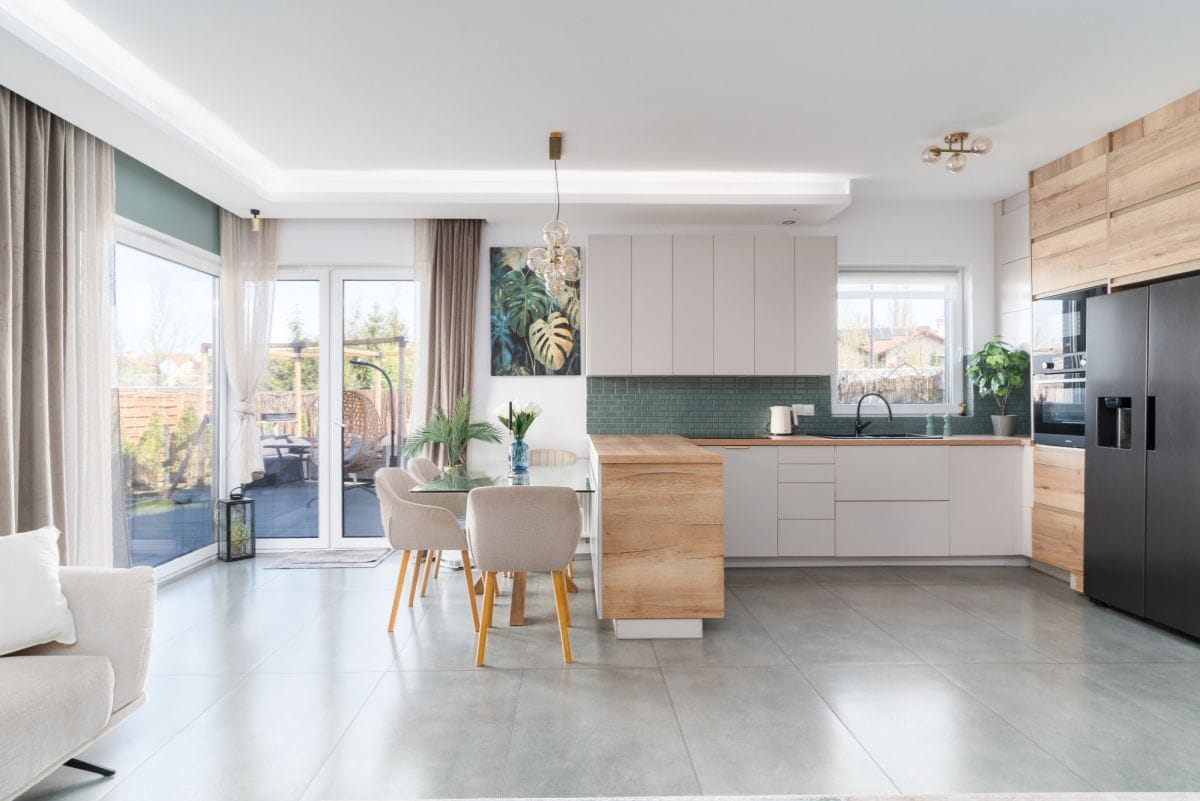 Dom 5 pokojowe na Sprzedaż