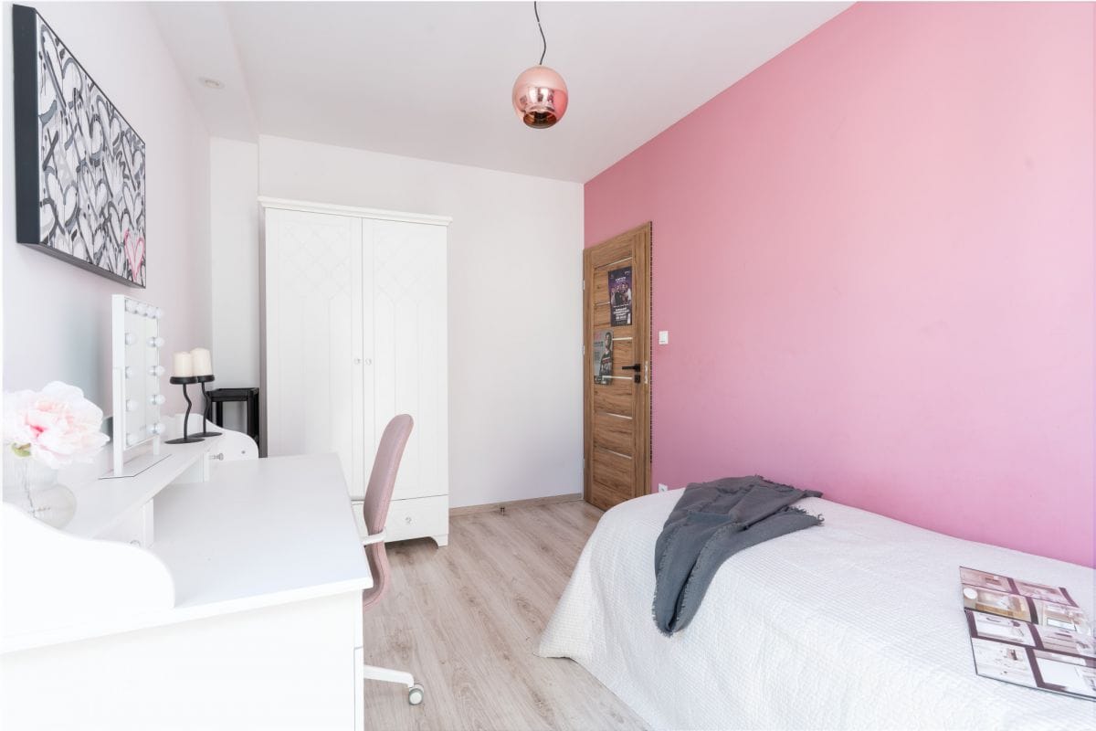 Dom 5 pokojowe na Sprzedaż