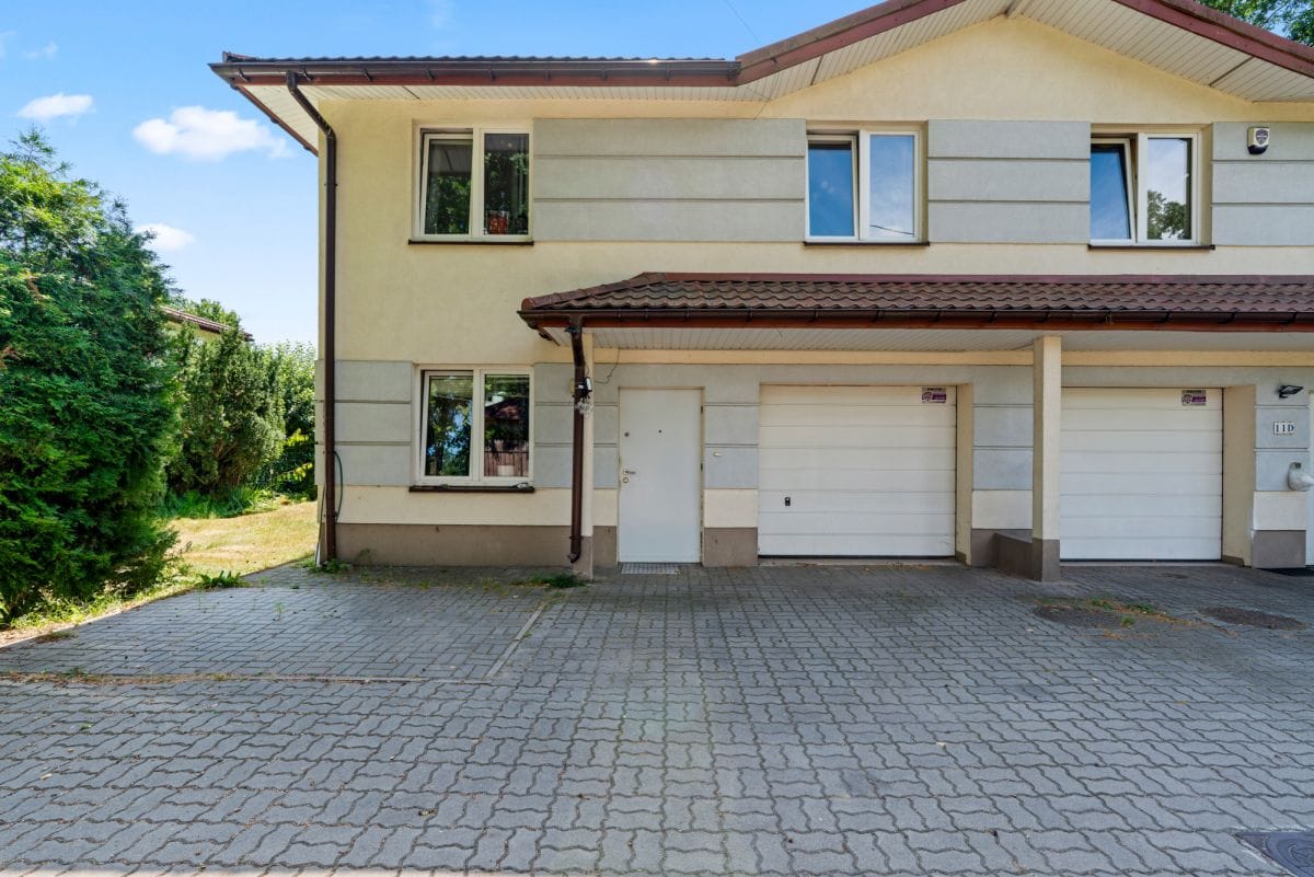 Dom 5 pokojowe na Sprzedaż
